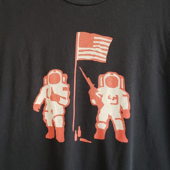 Chaser T Shirt Mens Large Black Graphic of Astronauts w/Beer & US Flag Patriot - Picture 2 of 12
